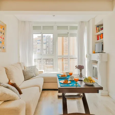 Seaside Malagueta - Premium Location Apartment *